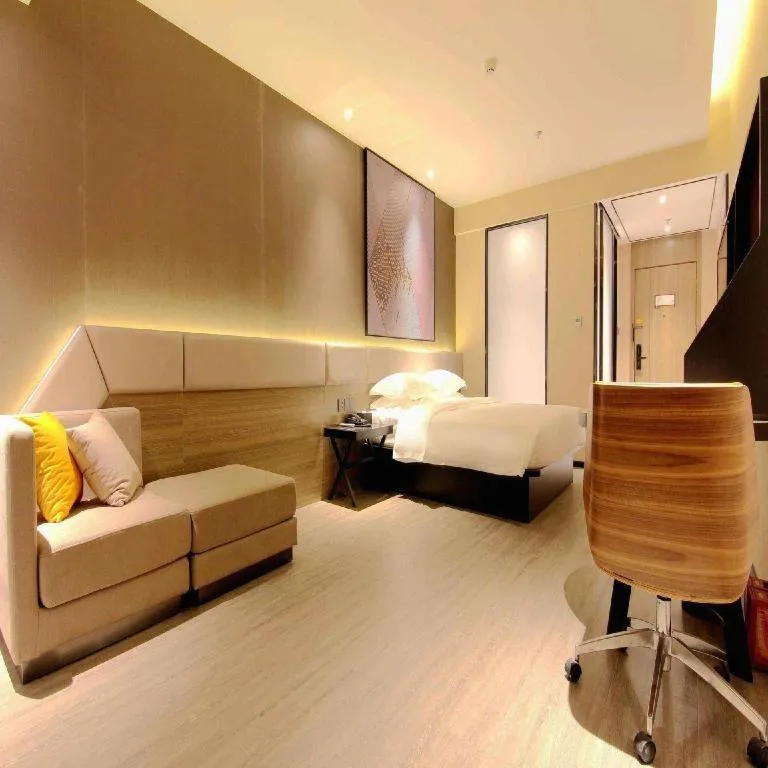 Bed in IU Hotel Chongqing Airport T3 Terminal