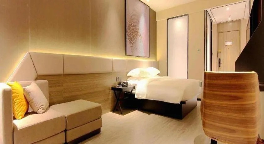 Bed in IU Hotel Chongqing Airport T3 Terminal