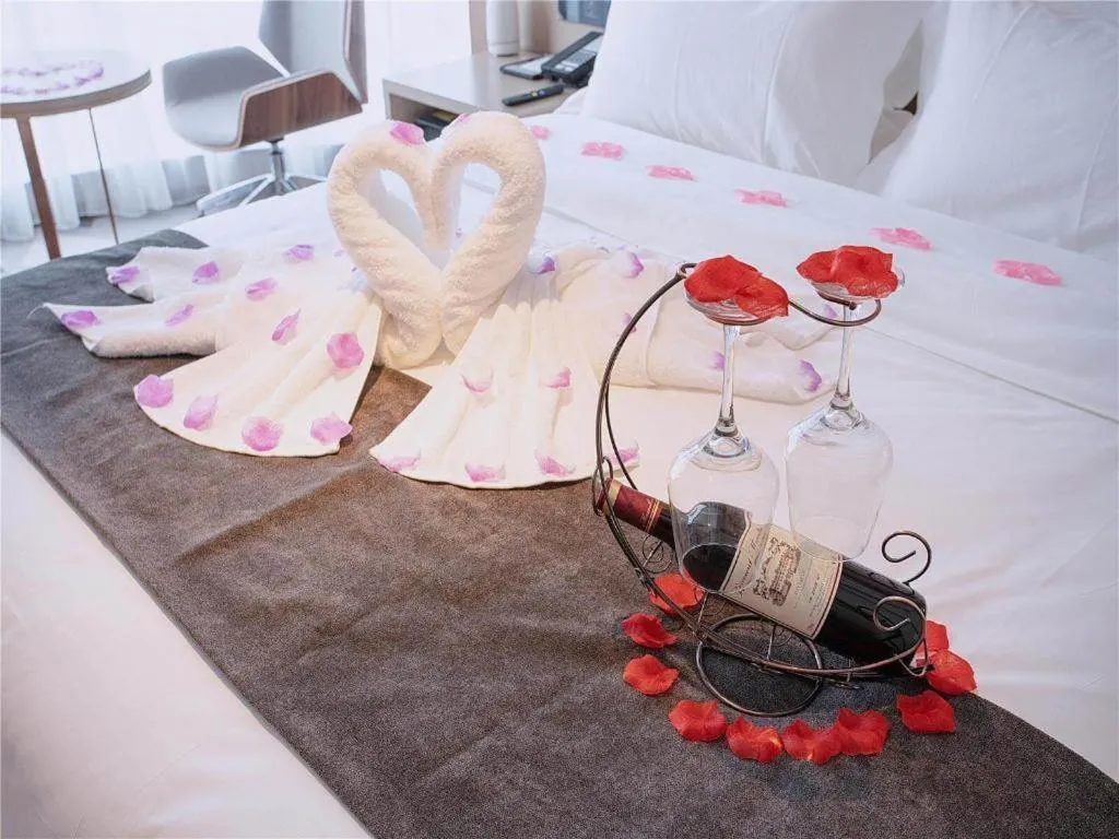 Bed in Lavande Hotel Huazhou Beijing Road