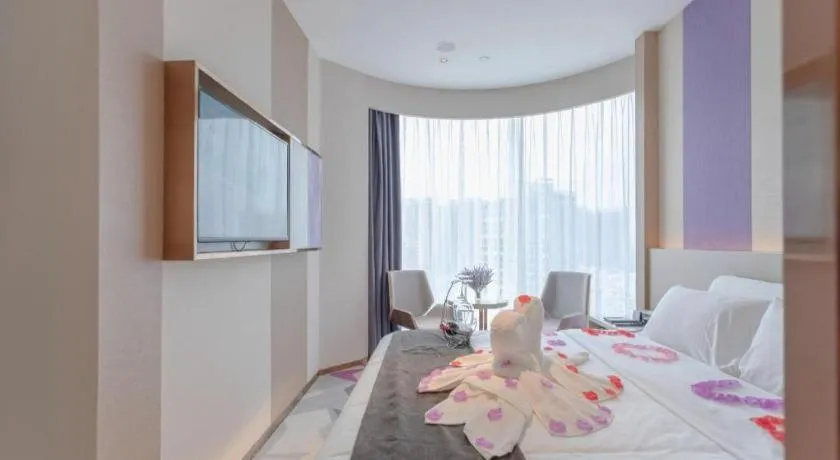 Bed in Lavande Hotel Huazhou Beijing Road