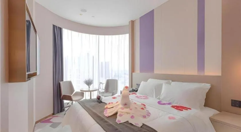 Bed in Lavande Hotel Huazhou Beijing Road