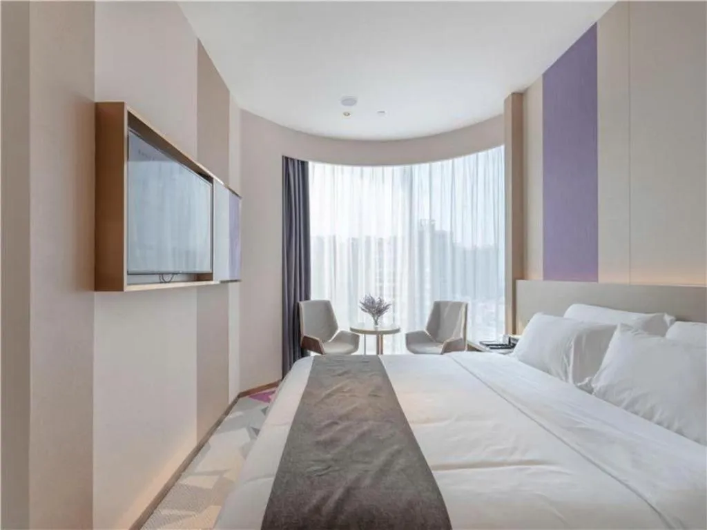 Bed in Lavande Hotel Huazhou Beijing Road