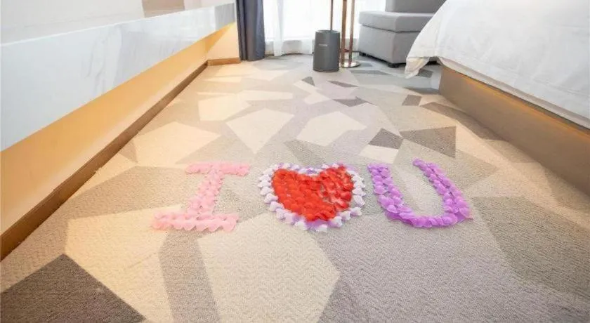 Bed in Lavande Hotel Huazhou Beijing Road