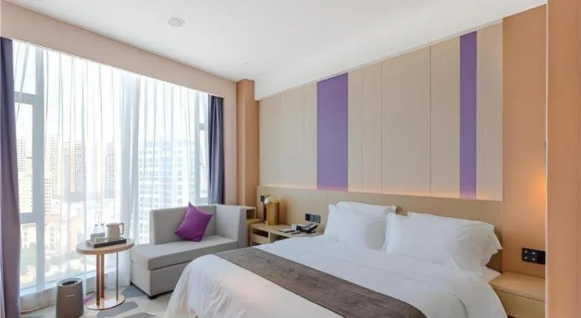 Bed in Lavande Hotel Huazhou Beijing Road