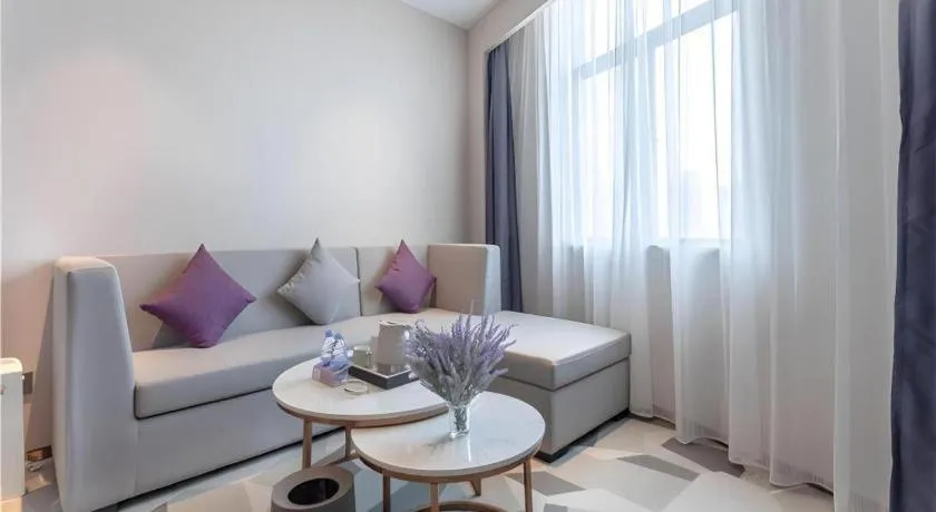 Lavande Hotel Huazhou Beijing Road