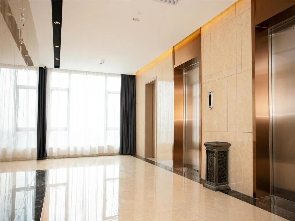 Lavande Hotel Huazhou Beijing Road