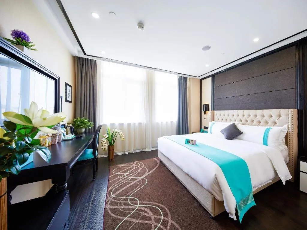 Bed in Xana Lite Hotelle Tianjin Huaming Binhai International Airport