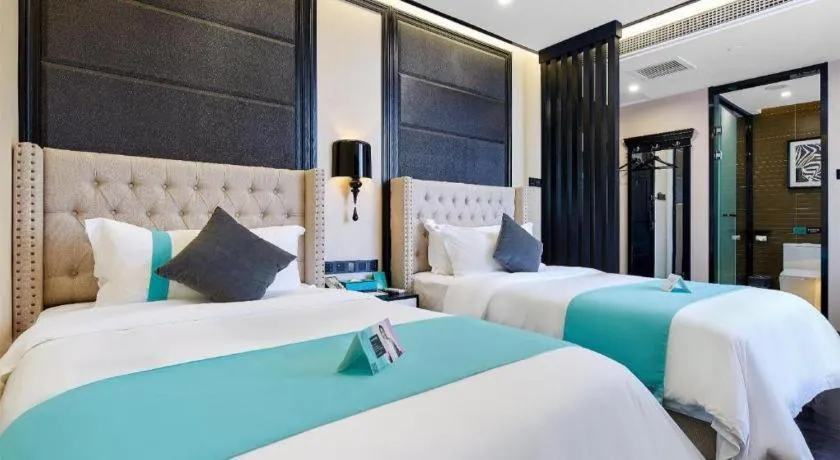 Bed in Xana Lite Hotelle Tianjin Huaming Binhai International Airport