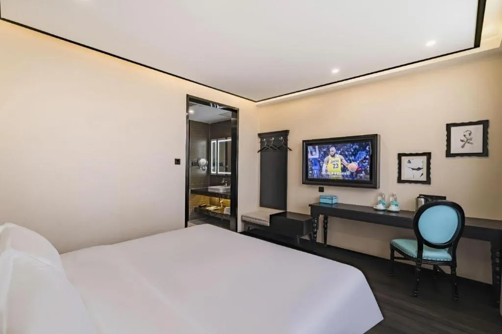 Bed in Xana Lite Hotelle Tianjin Huaming Binhai International Airport