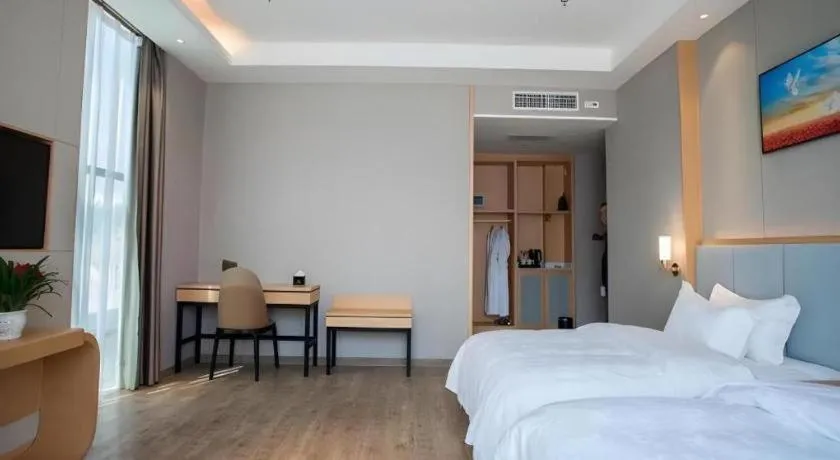 Bed in GreenTree Eastern Hotel Yunnan Shangri-La Yangtang Road