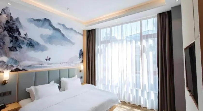 Bed in GreenTree Eastern Hotel Yunnan Shangri-La Yangtang Road