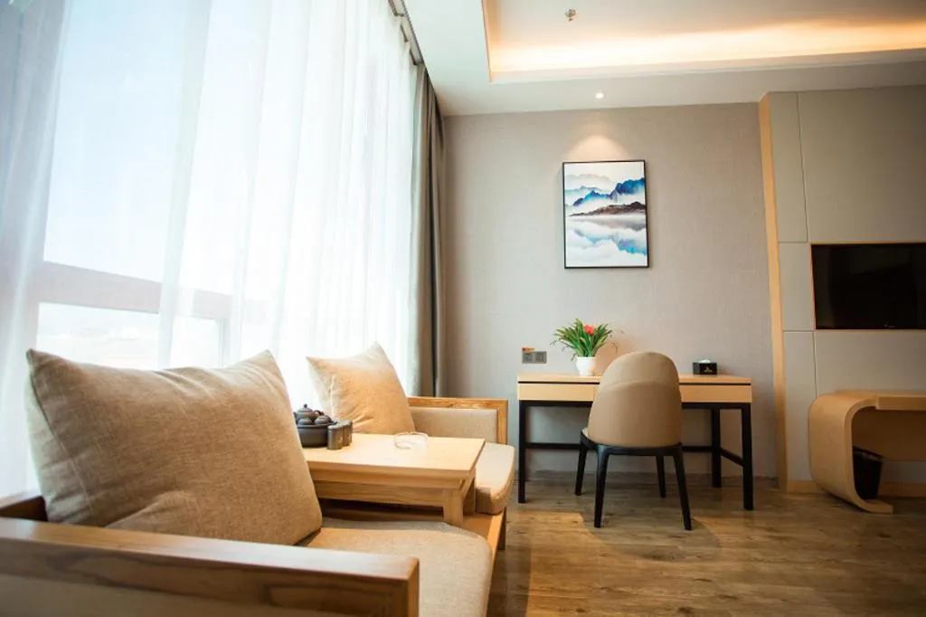 GreenTree Eastern Hotel Yunnan Shangri-La Yangtang Road