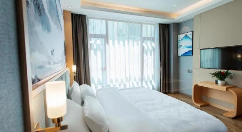 Bed in GreenTree Eastern Hotel Yunnan Shangri-La Yangtang Road