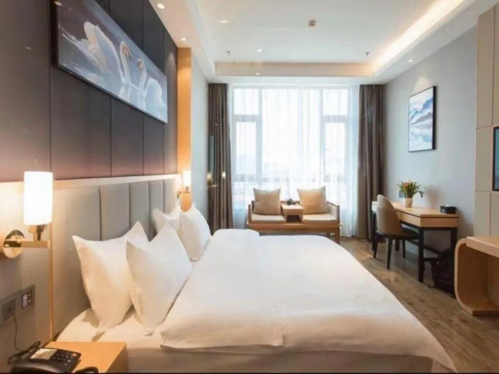 Bed in GreenTree Eastern Hotel Yunnan Shangri-La Yangtang Road