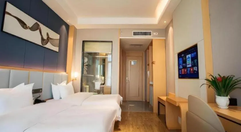 Bed in GreenTree Eastern Hotel Yunnan Shangri-La Yangtang Road