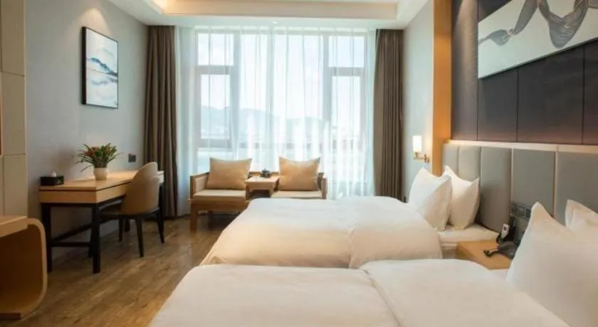 Bed in GreenTree Eastern Hotel Yunnan Shangri-La Yangtang Road