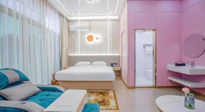 Bed in Shell Hotel Nanyang High-Speed Railway Station Jiangying Airport Huayaocheng