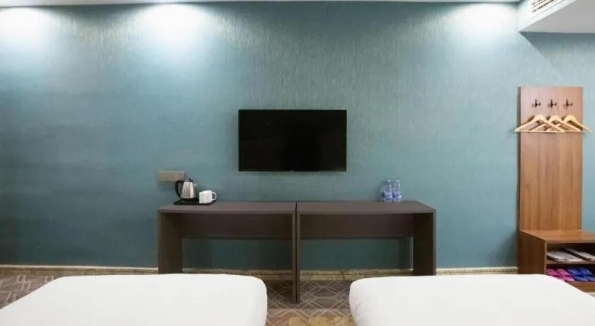 Bed in Shell Hotel Nanyang High-Speed Railway Station Jiangying Airport Huayaocheng