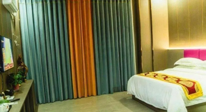 Bed in Shell Hotel Nanyang High-Speed Railway Station Jiangying Airport Huayaocheng