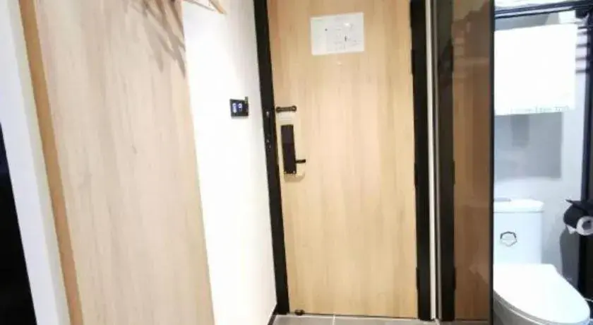 Green Tree Inn Express Shanghai Bund Yuyuan Xiaonanmen Metro Station Green Tree Inn Express Shanghai Bund Yuyuan Xiaonanmen Metro Station