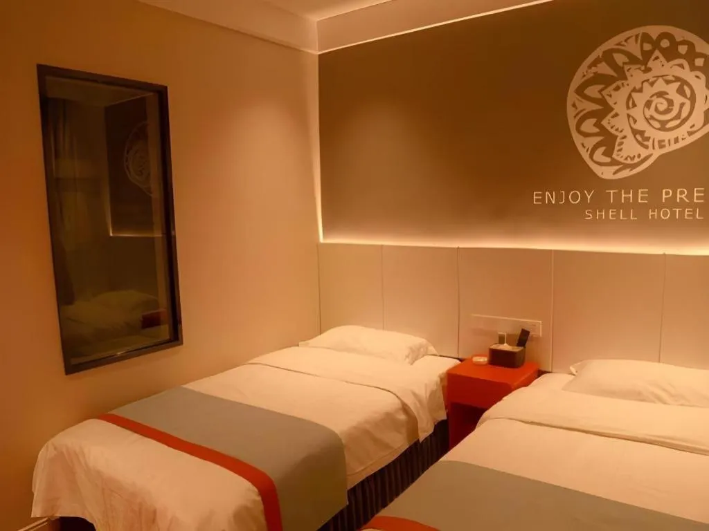 Bed in Shell Hotel Hebi Qi County Qihe Road
