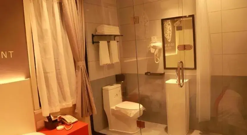 Shell Hotel Hebi Qi County Qihe Road Shell Hotel Hebi Qi County Qihe Road