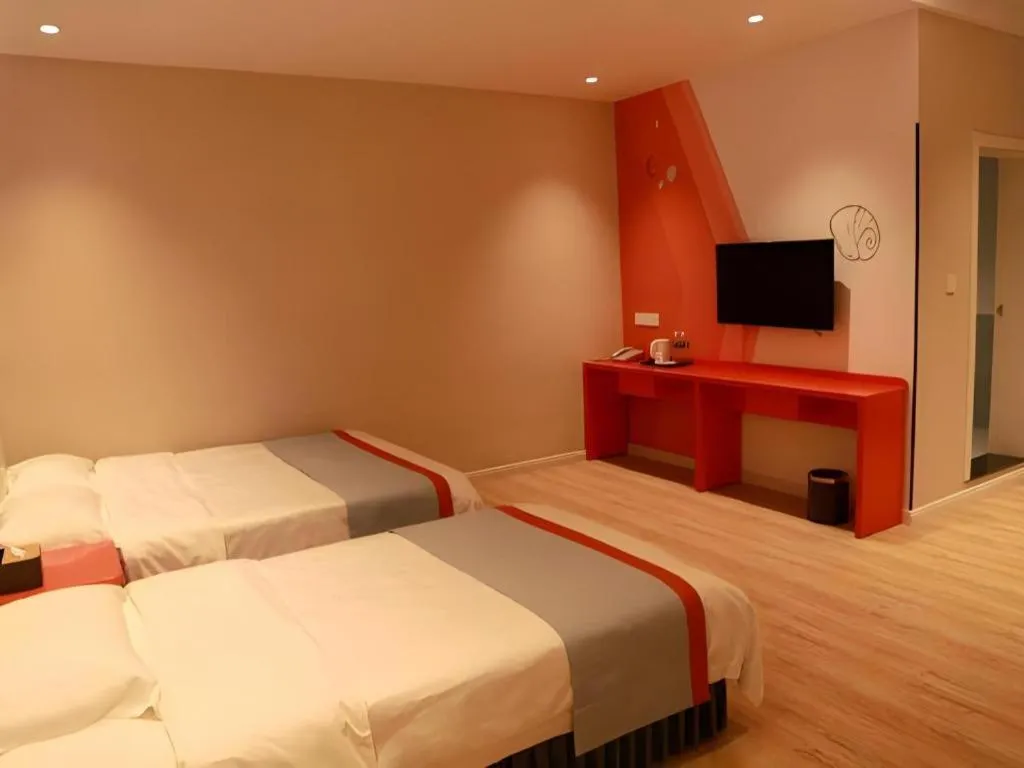 Bed in Shell Hotel Hebi Qi County Qihe Road