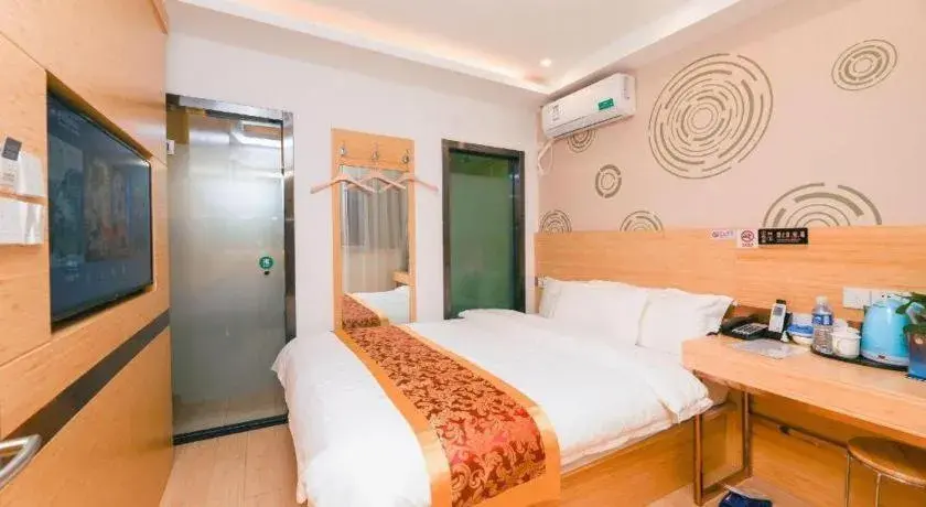 Bed in Shell Hotel Beijing Fangshan District Chengguan Metro Station Bed in Shell Hotel Beijing Fangshan District Chengguan Metro Station