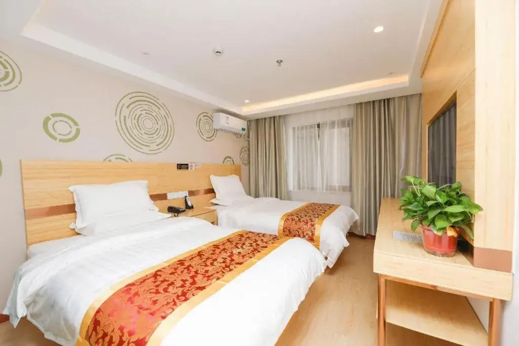 Bed in Shell Hotel Beijing Fangshan District Chengguan Metro Station Bed in Shell Hotel Beijing Fangshan District Chengguan Metro Station