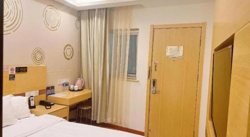 Bed in Shell Hotel Beijing Fangshan District Chengguan Metro Station