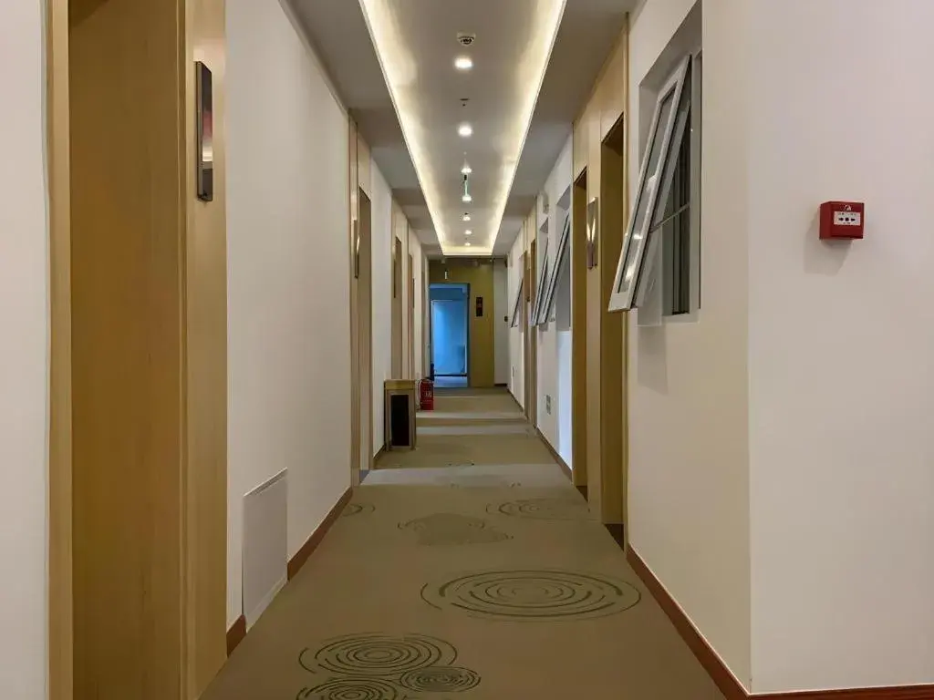 Shell Hotel Beijing Fangshan District Chengguan Metro Station Shell Hotel Beijing Fangshan District Chengguan Metro Station