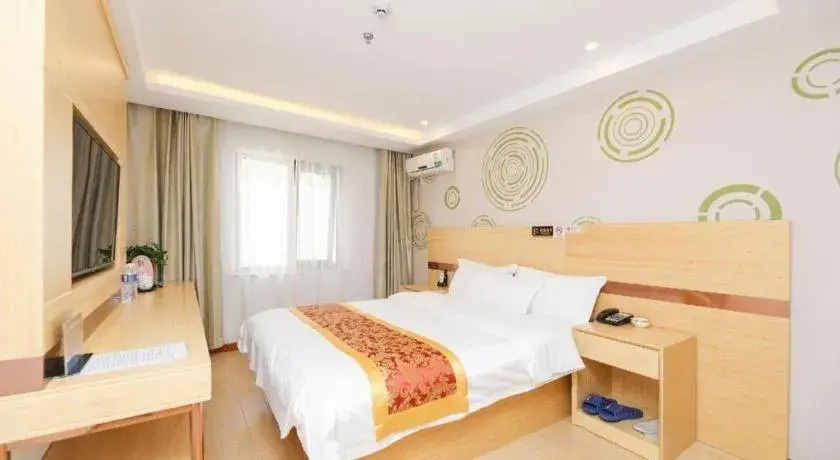 Bed in Shell Hotel Beijing Fangshan District Chengguan Metro Station Bed in Shell Hotel Beijing Fangshan District Chengguan Metro Station