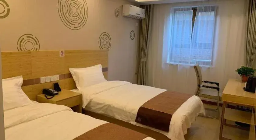 Bed in Shell Hotel Beijing Fangshan District Chengguan Metro Station Bed in Shell Hotel Beijing Fangshan District Chengguan Metro Station