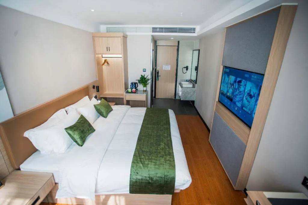 Bed in GreenTree Inn Tangshan Nanhu International Exhibition Center