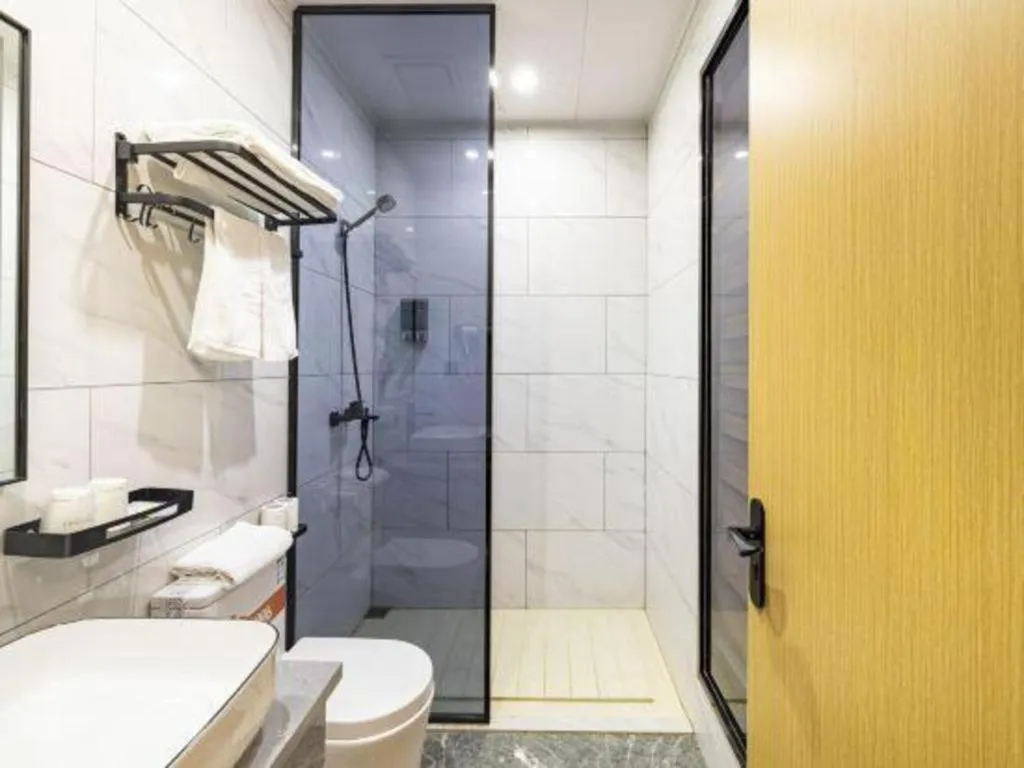 GreenTree Inn Express Shanghai Baoshan District Youyi Road Metro Station