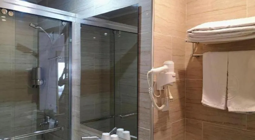 GreenTree Inn Express Shanghai Baoshan District Youyi Road Metro Station