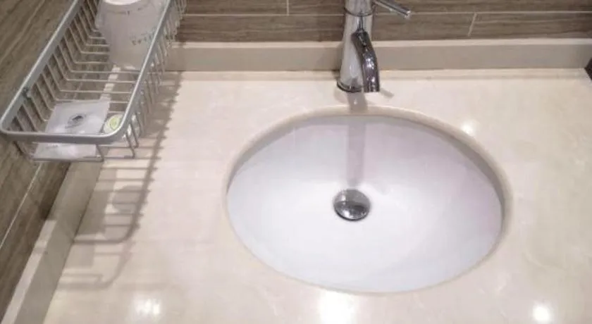 GreenTree Inn Express Shanghai Baoshan District Youyi Road Metro Station