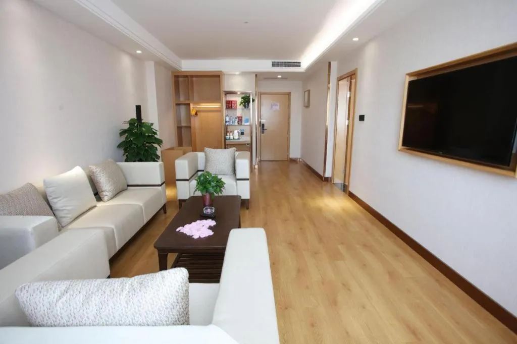 GreenTree Inn Heze Shan County New Bus Station