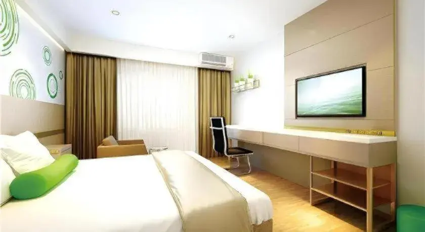 Bed in GreenTree Inn Express Yingtan Yujiang Railway Station Bed in GreenTree Inn Express Yingtan Yujiang Railway Station