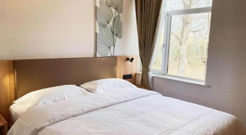 Bed in GreenTree Inn Express Beijing Fangshan District Doudian Road Jin Yuan