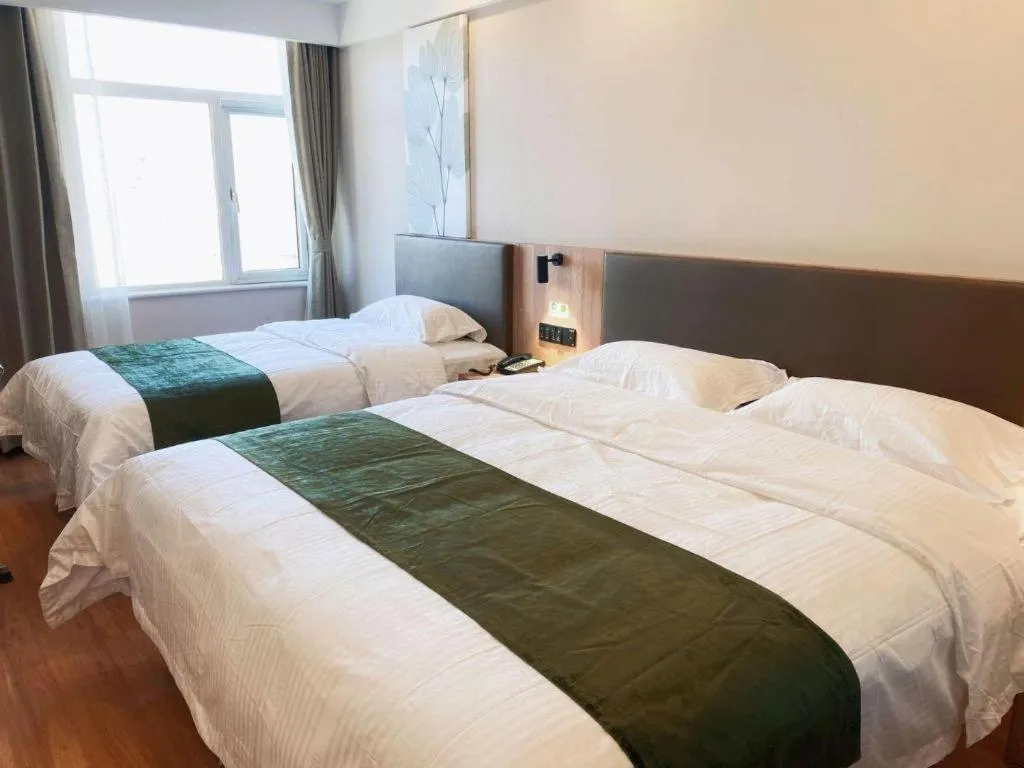 Bed in GreenTree Inn Express Beijing Fangshan District Doudian Road Jin Yuan