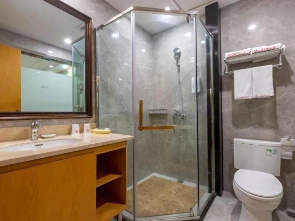 Shell Hotel Changzhou North Railway Station Global Harbor Metro Station