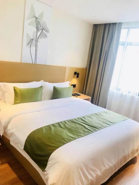 Bed in GreenTree Inn Express Guangxi Nanning Mingyang Avenue Nanning Airport