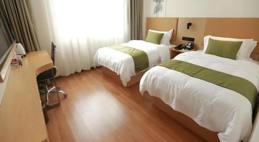 Bed in GreenTree Inn Express Guangxi Nanning Mingyang Avenue Nanning Airport