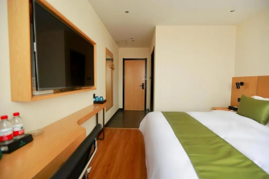 Bed in GreenTree Inn Express Guangxi Nanning Mingyang Avenue Nanning Airport