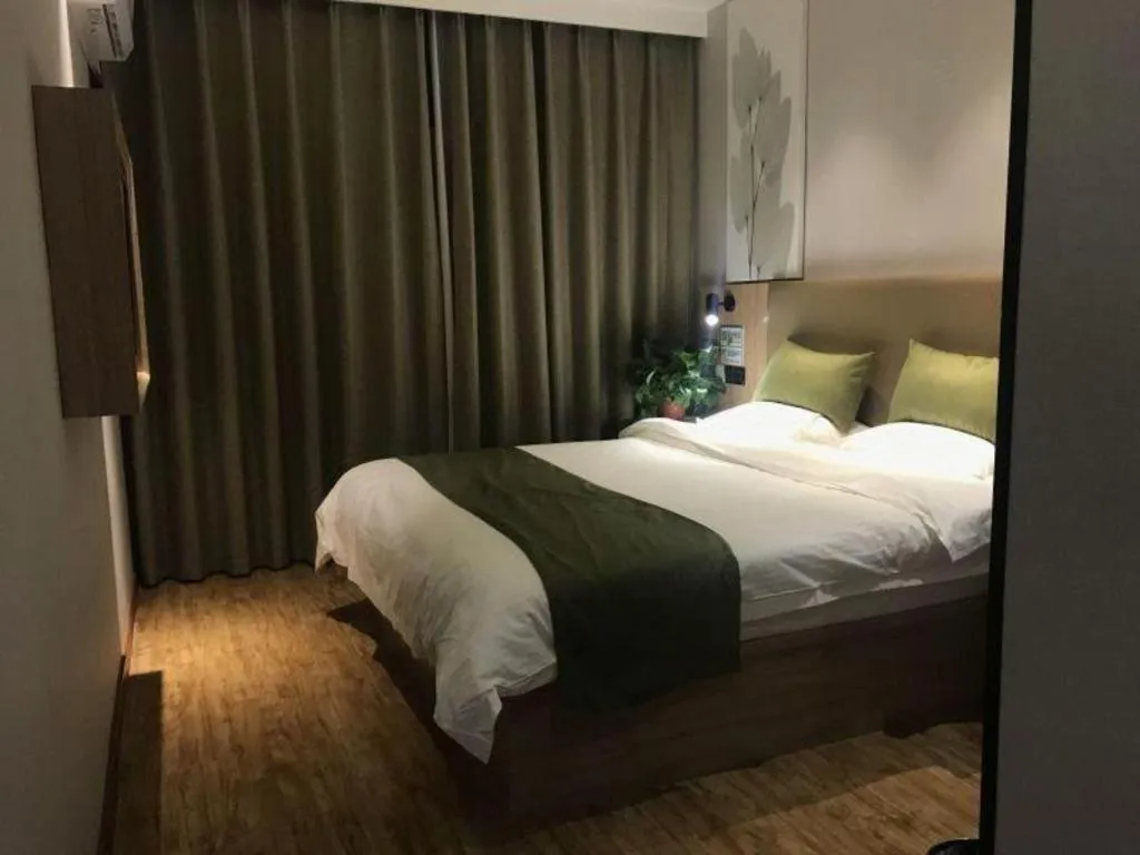 Bed in GreenTree Inn Hebei Xingtai Pingxiang County Jianshe Street