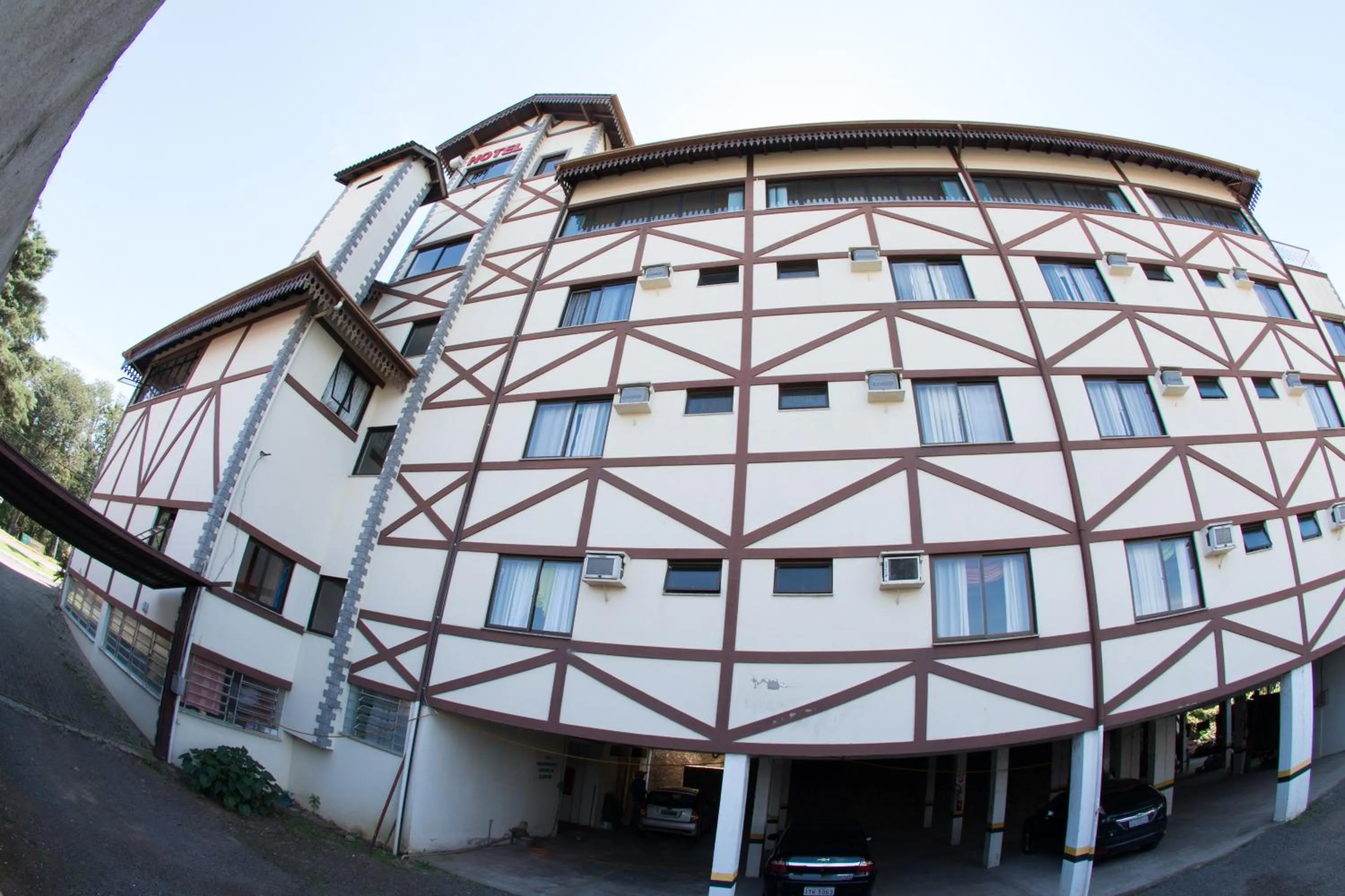 Property building in Hotel di Fratelli