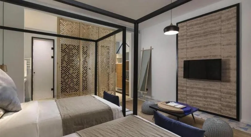 Bed in Blossom House Nanxun Qiushu Lane