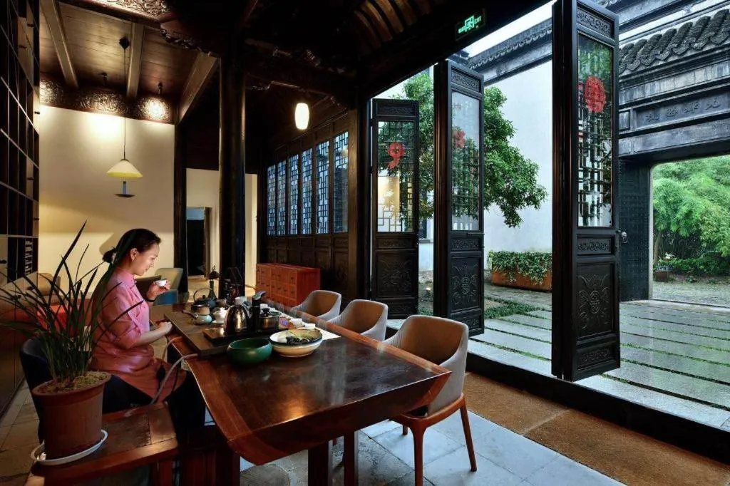 Blossom House Nanxun Qiushu Lane