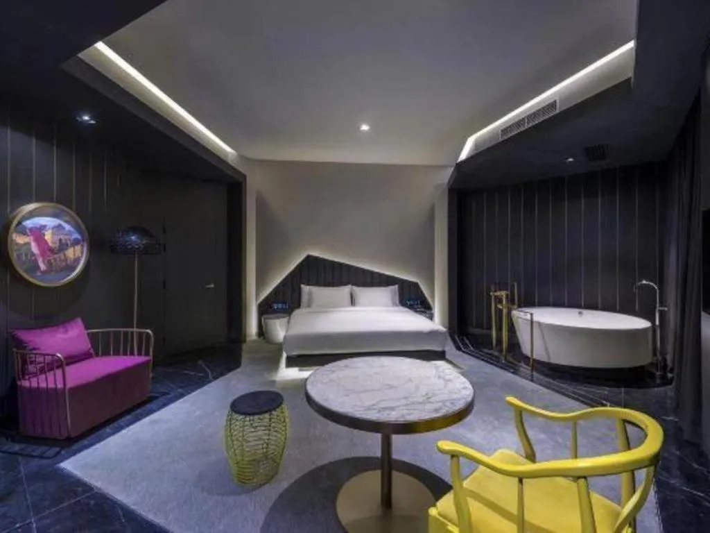 Blossom House Beijing Houhai